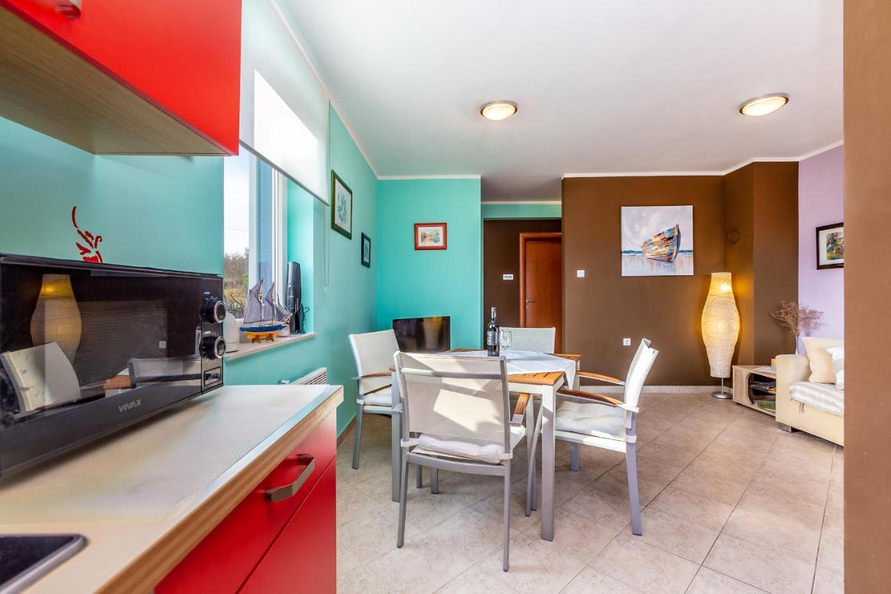 Sunfun Apartment Cizici Exterior photo